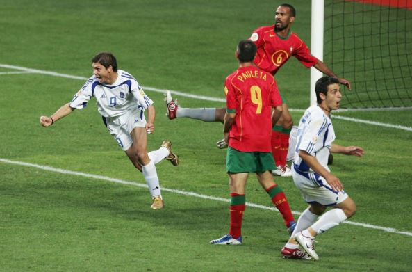 Euro 2004 to chuc o dau hinh anh 1