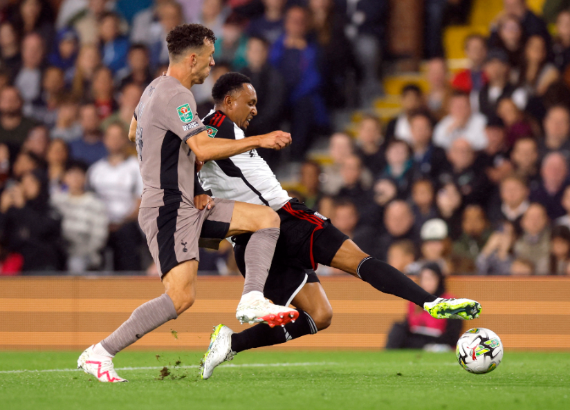 Phan tich phong do Fulham vs Tottenham vua qua